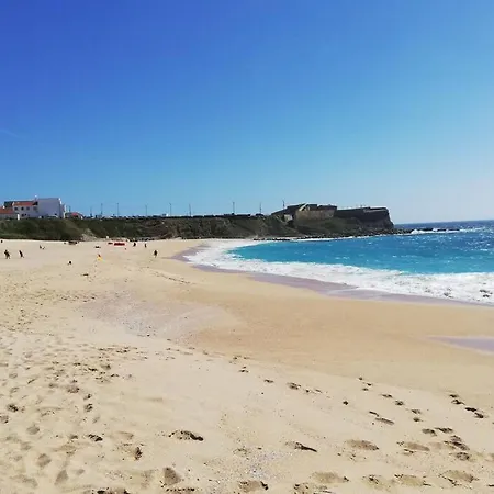 Beach House Peniche - Consolacao Beach
