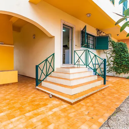 Nyaraló House At Peniche - Consolacao