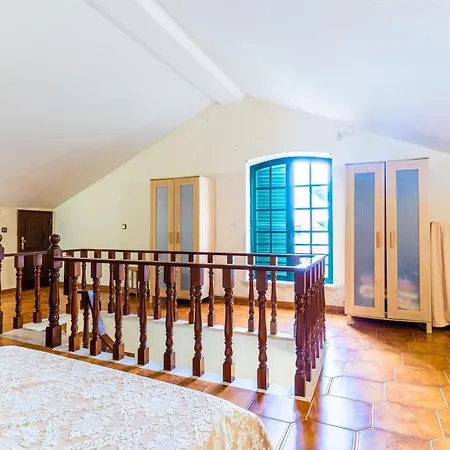 Prázdninový dům Beach House Peniche - Consolacao Beach *