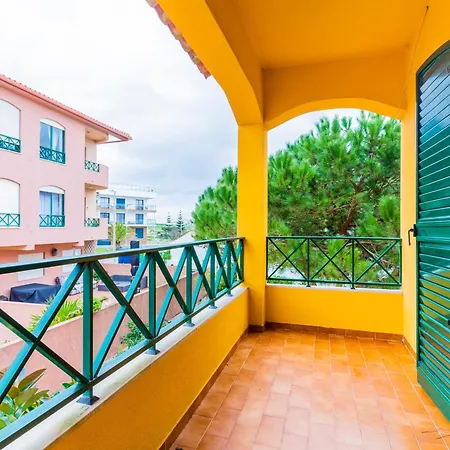 Nyaraló House At Peniche - Consolacao *